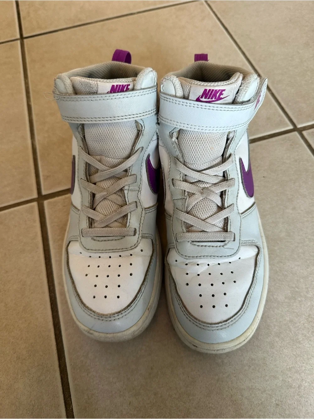Nike kids high